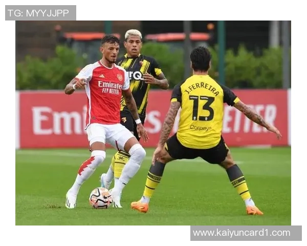 沃特福德球员因左腿内收肌拉伤预计缺阵两周以上 沃特福德球员因左腿内收肌拉伤预计缺阵两周以上