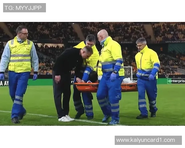 范佩西儿子膝盖重伤将接受扫描若韧带受损恐缺阵六周